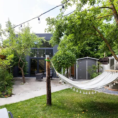 Cube House Semesterbostad Pärnu