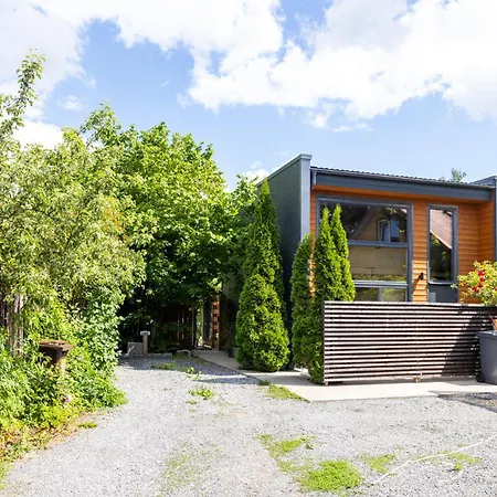 Cube House Semesterbostad *