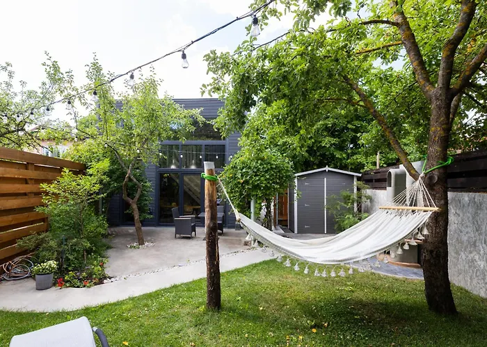 Cube House Vikendica Parnu